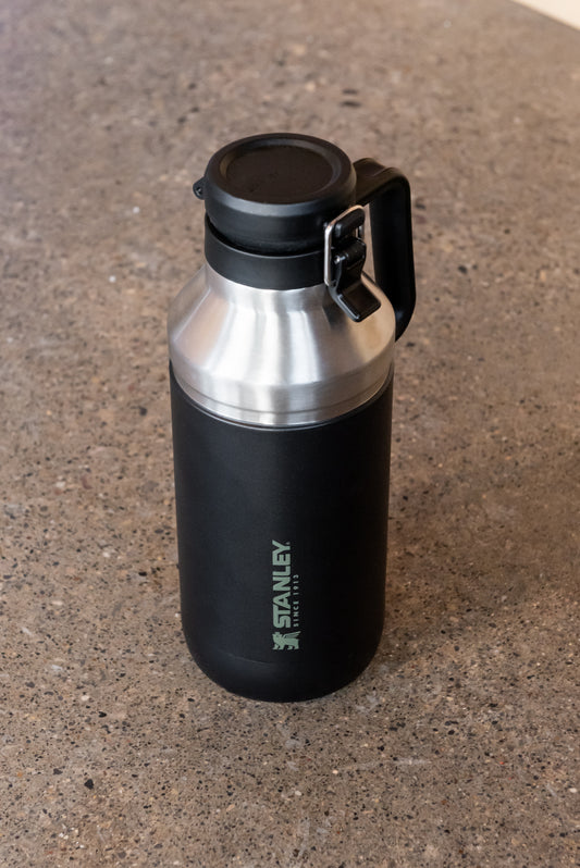 64oz Stanley Growler